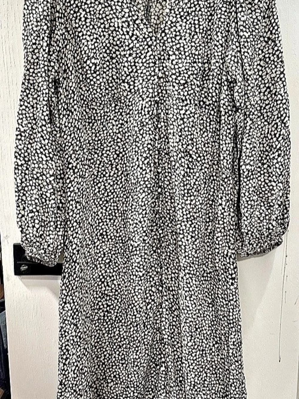 H&M Floral Print Maxi Dress in Black & White Size Medium